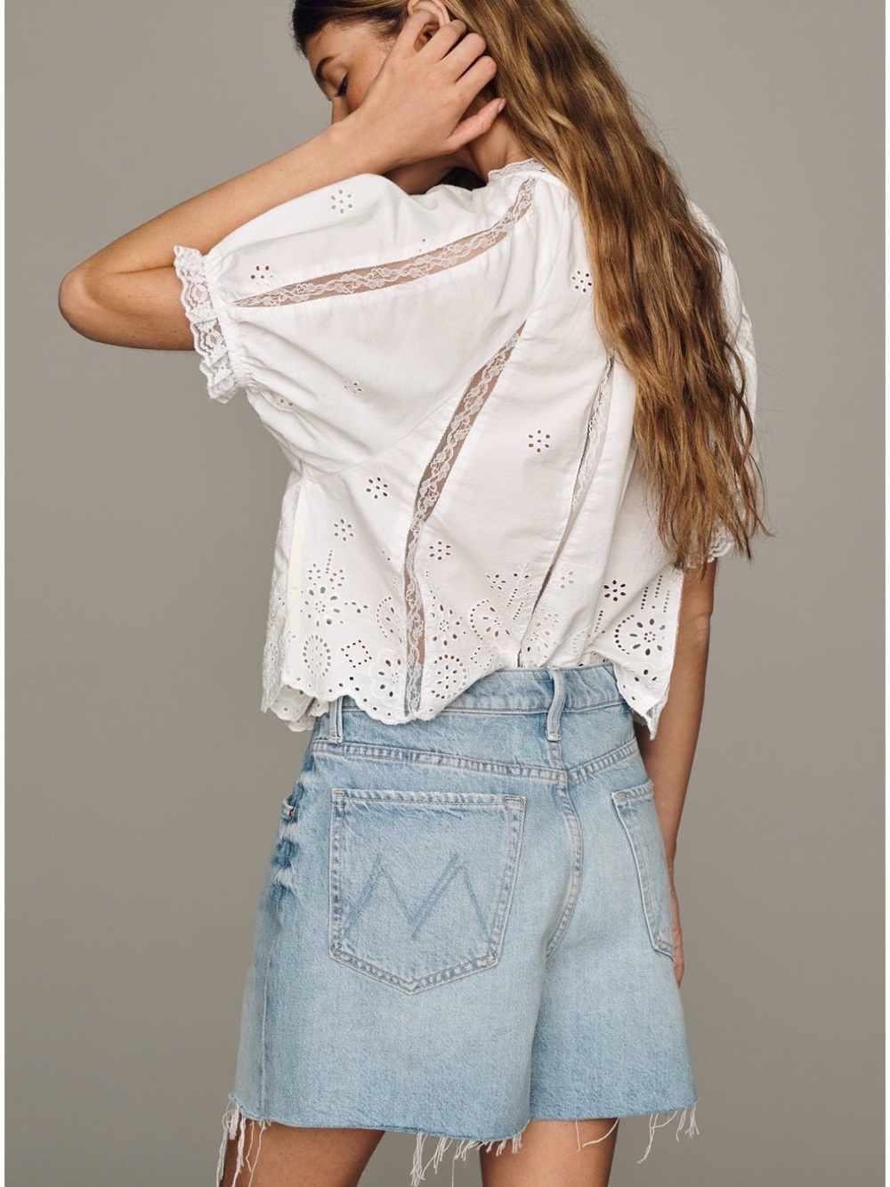 NWT MOTHER The Extra Mile Cutoff Short Head Rush Light Blue SZ 27 RV $238 - Picture 5 of 16
